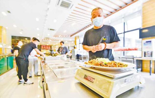 我市多家单位食堂杜绝“舌尖上的浪费”有妙招