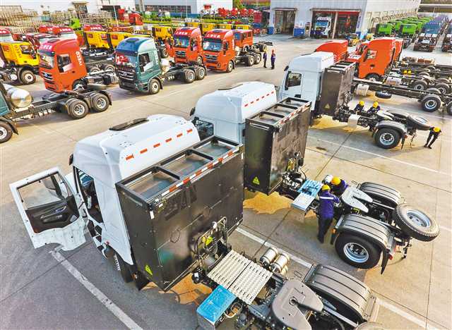 重庆造汽车“氢装”上阵 预计到2023年全市将培育氢能汽车产业链企业超过50家，实现年产值超过100亿元